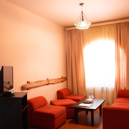 Tezh Ler Resort Shahumyan Rum bild